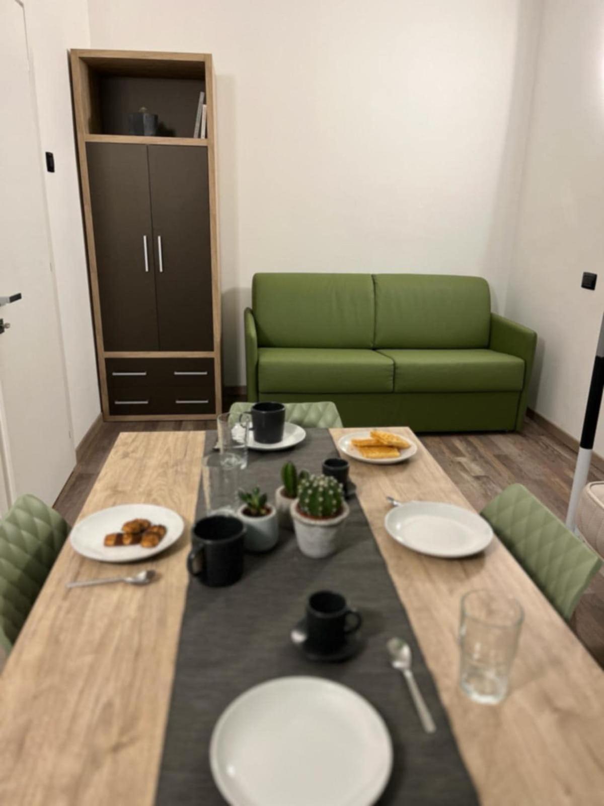 Harmony Residence セルヴィーノ エクステリア 写真