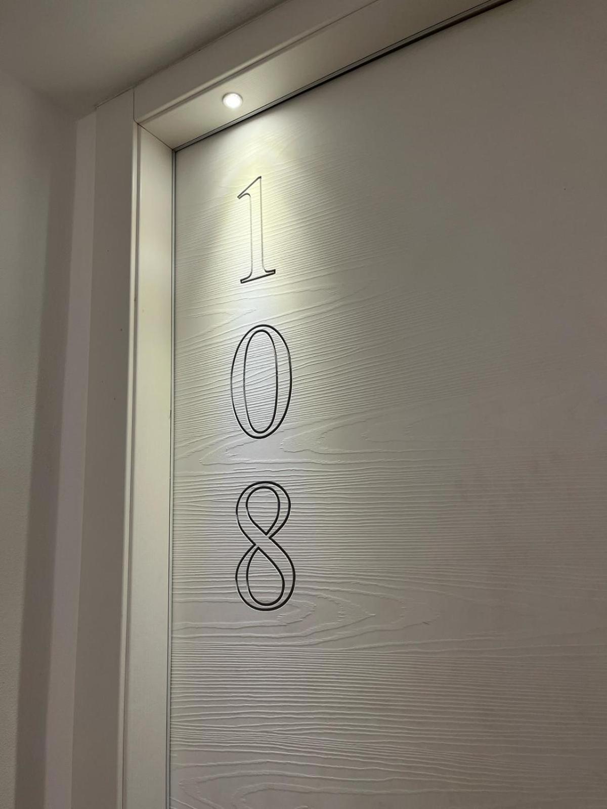 Harmony Residence セルヴィーノ エクステリア 写真