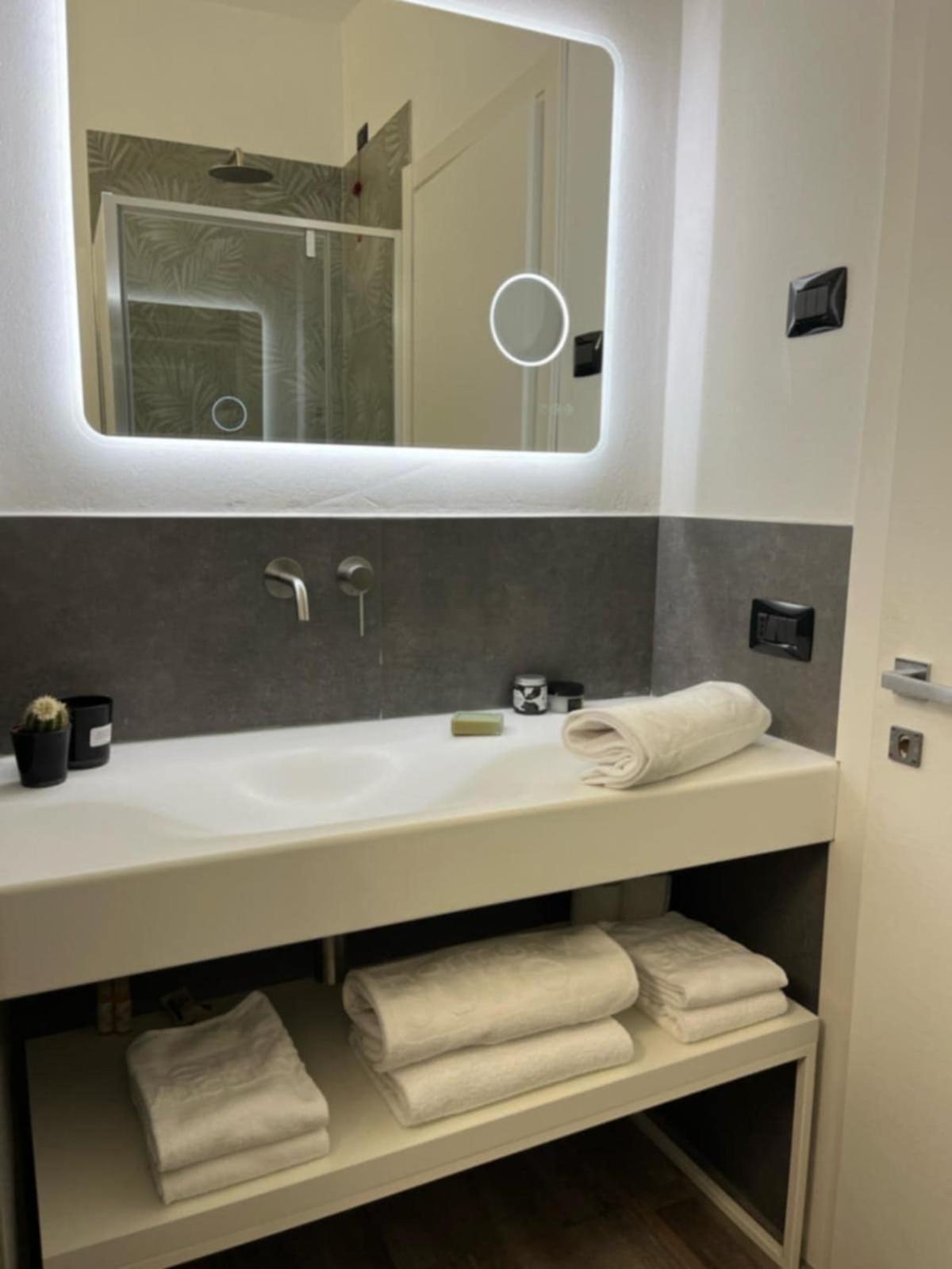 Harmony Residence セルヴィーノ エクステリア 写真